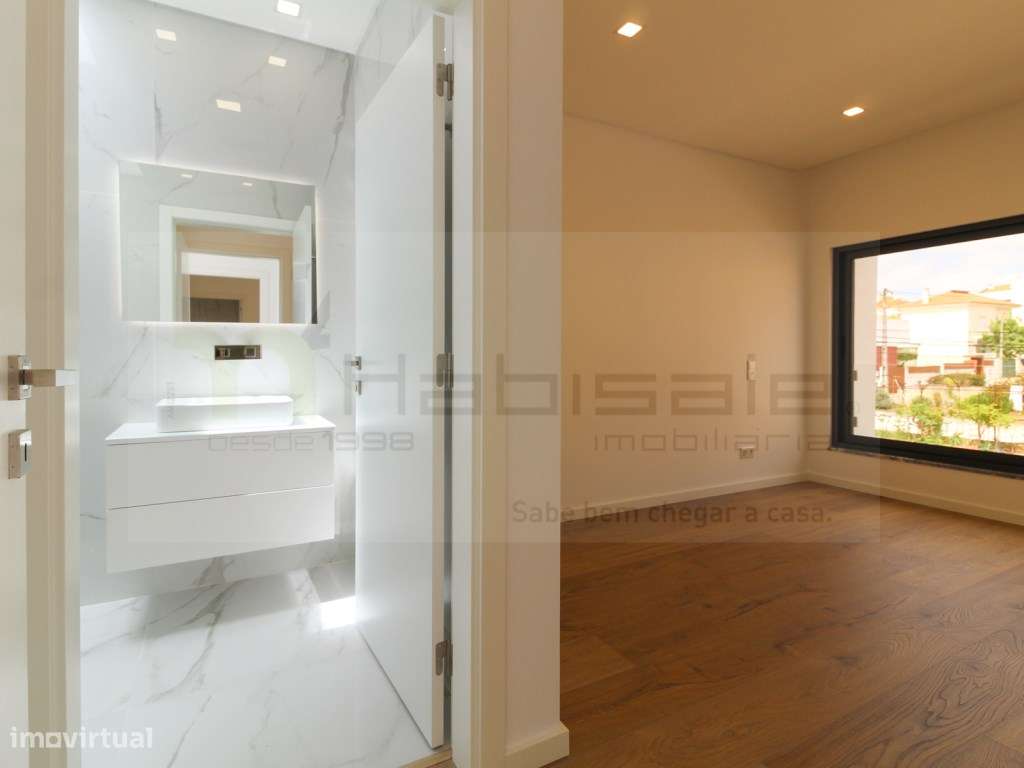 Moradia T4 em condomínio fechado em Loures, com piscina!-40