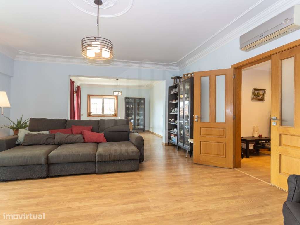 Moradia T6 em Paço de Arcos - Oeiras-9