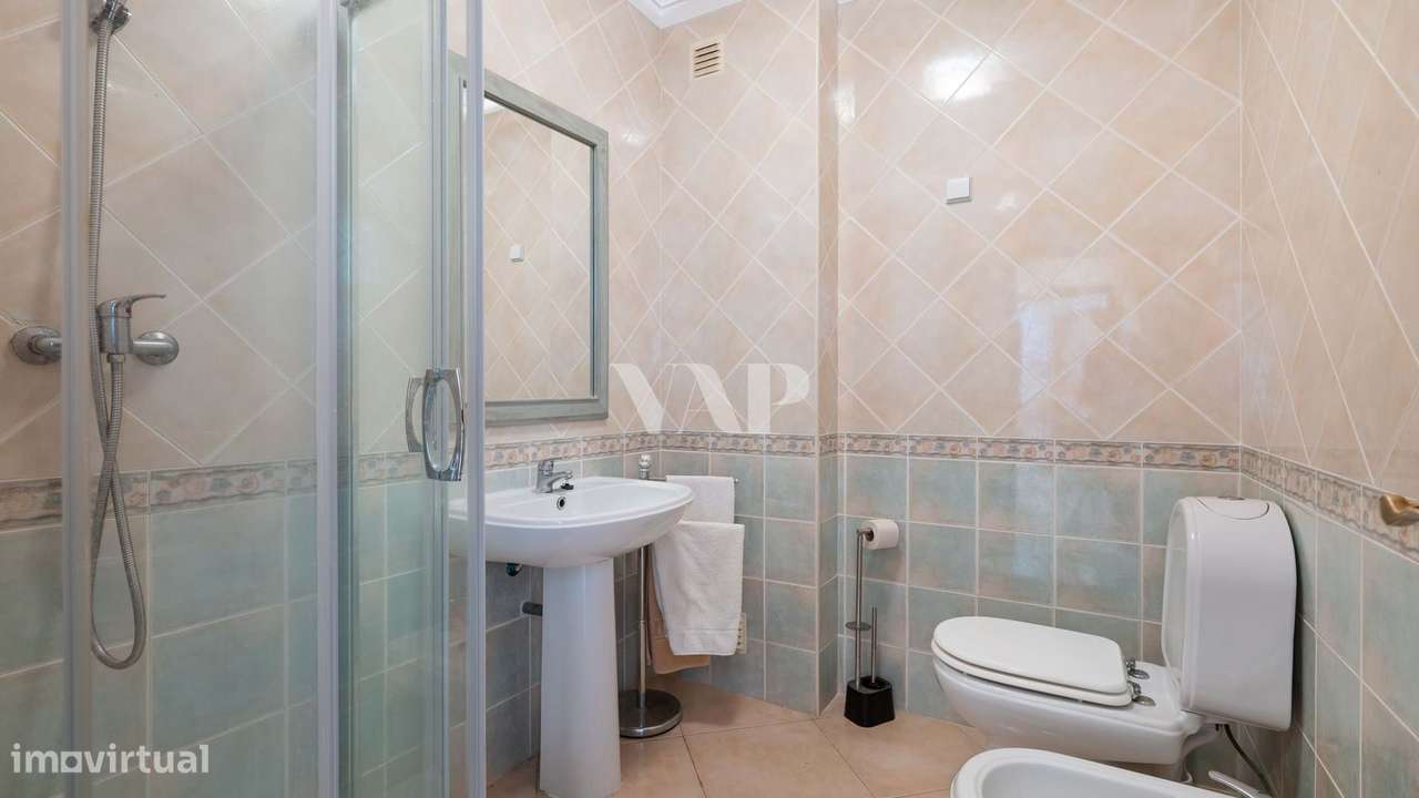 Apartamento T3 com Vista Mar na Quinta do Romão, Quarteira-19