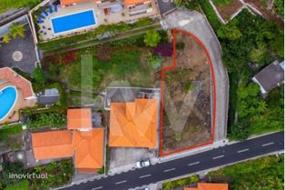 Terreno de 400m2 no Arco da Calheta | Para construção de uma moradia t