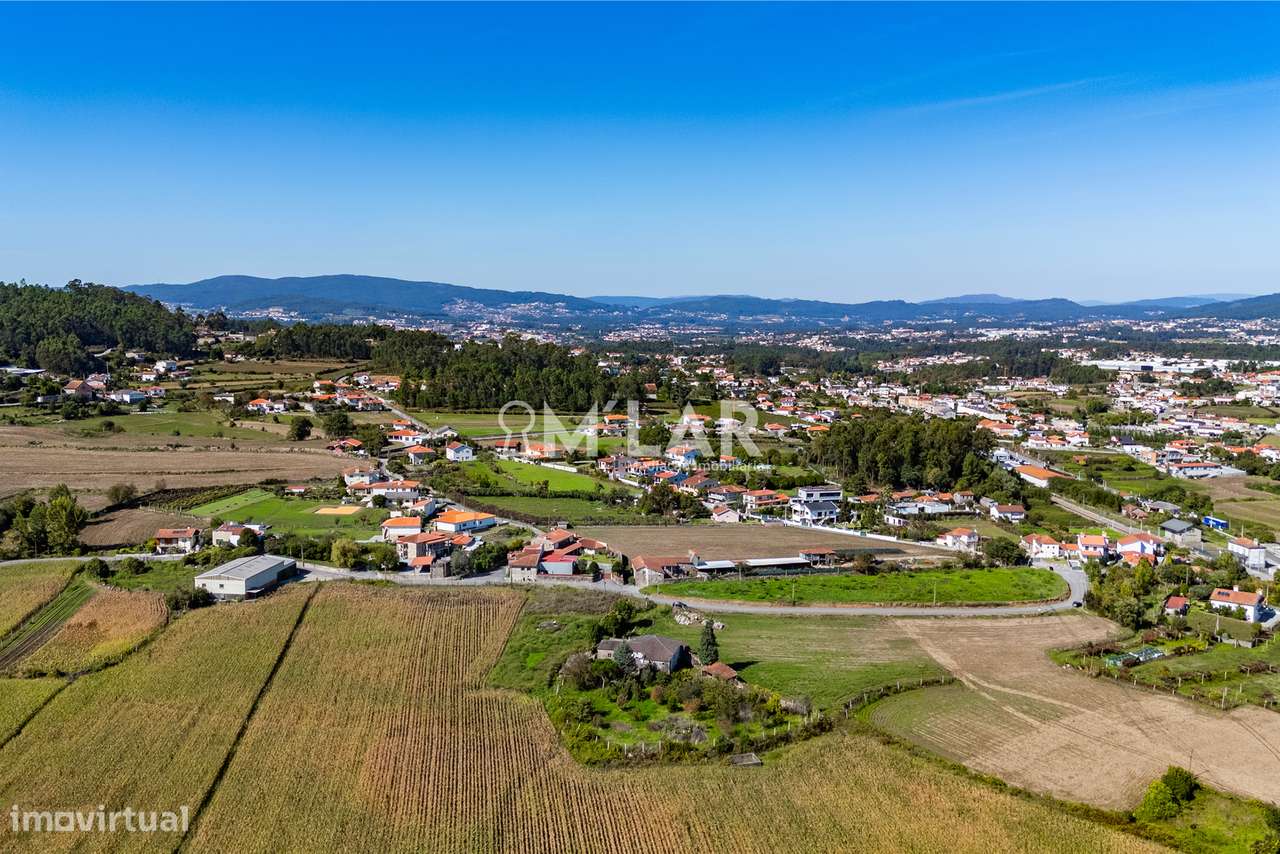 Quinta com 1700 m2 em Midões, Barcelos-21