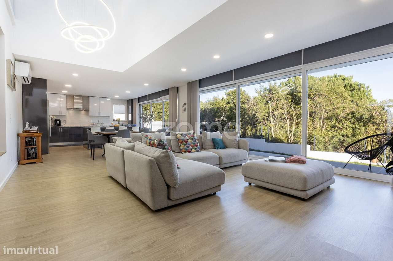 Moradia T3 com Piscina, Terraço Panorâmico e Vista Desafogada, Oeir... - Grande imagem: 5/49