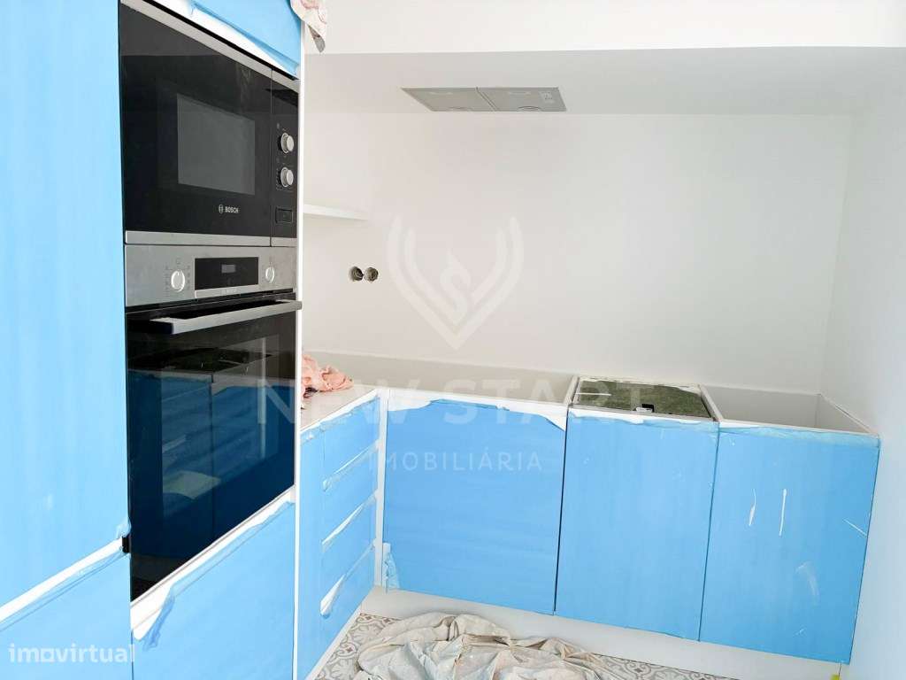 Moradia T2 típica algarvia totalmente recuperada em Olhão-6