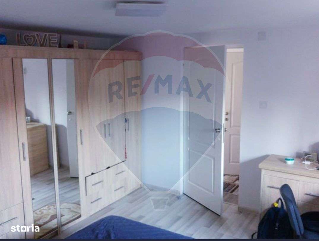 Casă / Vilă cu 4 camere de vânzare în zona Brestei - Imagine principală: 4/6