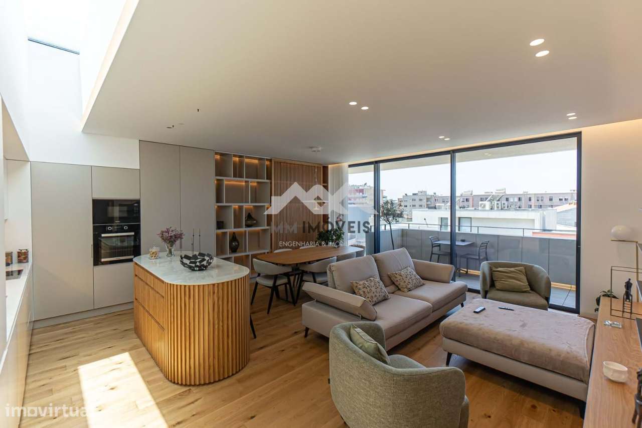 T3 Luxo Último Piso | Leça da Palmeira | Vistas de Mar | Varanda a Poe-21