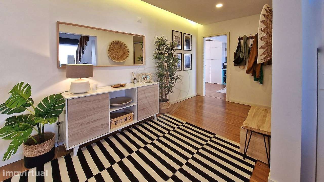 Moradia T4 à venda em Corroios-14