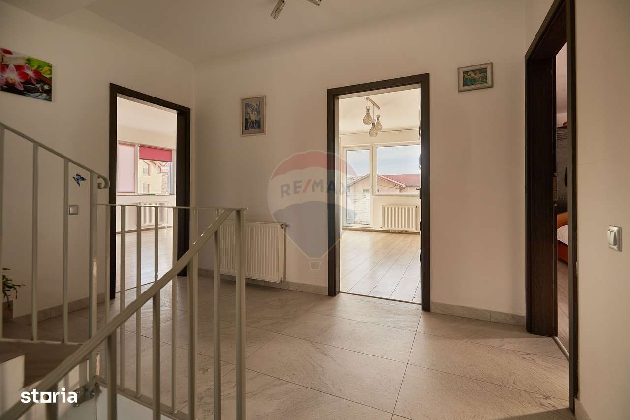 Cladire de vanzare in zona de nord 390 mp, curte generoasa-6