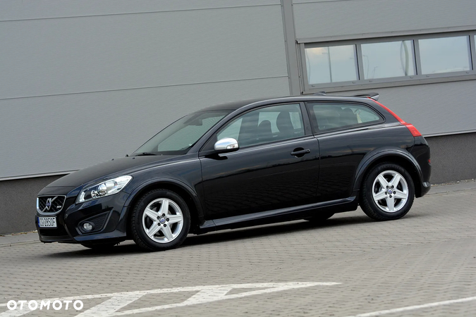 Volvo C30 D2 DRIVe R-Design - 13