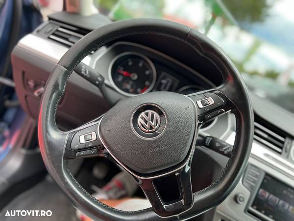 Volkswagen Passat Variant 1.6 TDI (BlueMotion Technology) Comfortline - 10