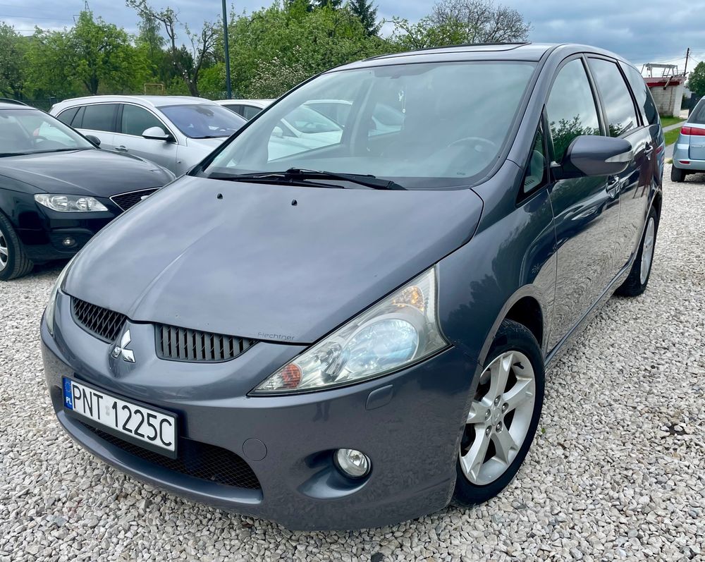 Mitsubishi Grandis 2008