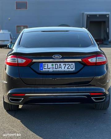 Ford Mondeo 2.0 TDCi Start-Stopp PowerShift-Aut. Vignale - 2