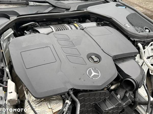 Mercedes-Benz Klasa E 220 d 4-Matic Avantgarde - 20