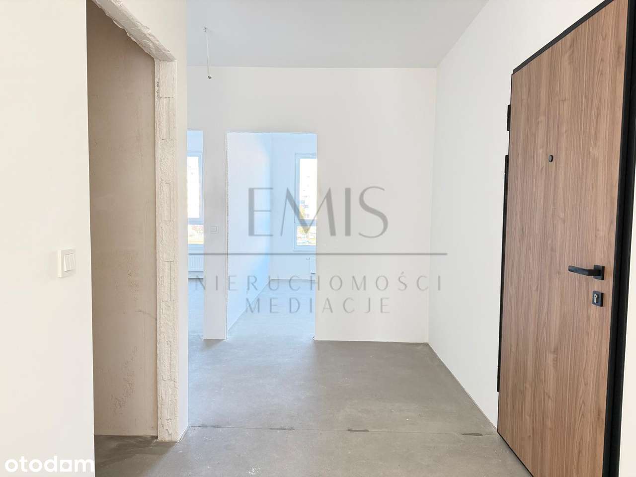 Nowe mieszkanie 63 m2 do własnej aranżacji - garaż i komórka w cenie-1