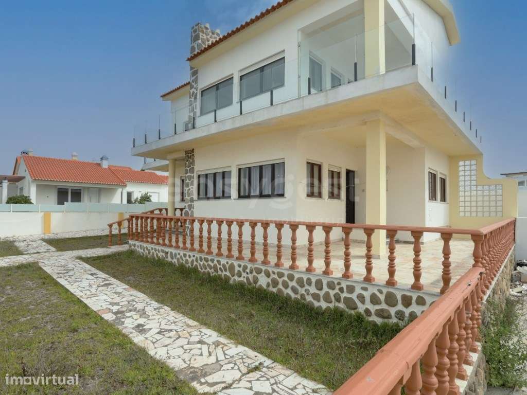 Apartamento Térreo com Vista Mar e Quintal na Praia Azul -Santa Cruz - Grande imagem: 5/60