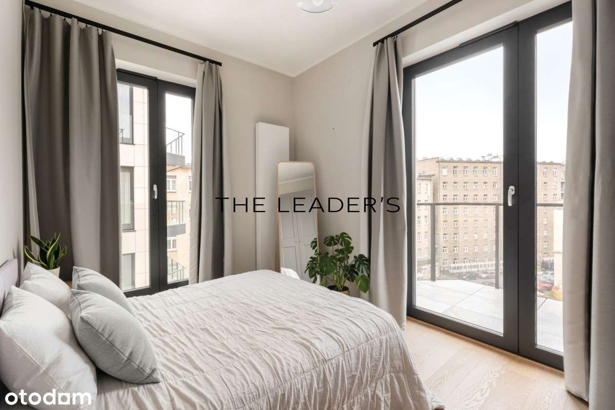 Mieszkanie z tarasem na Emilii Plater-10