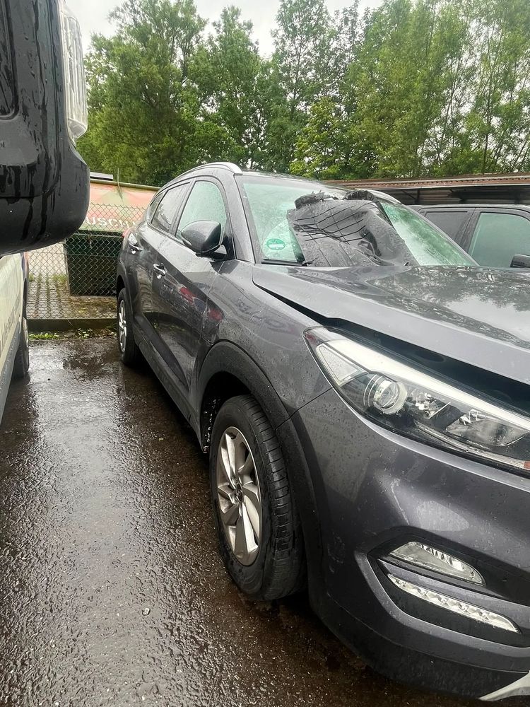 Hyundai Tucson III blue 1.6 GDi 2WD Classic 2016