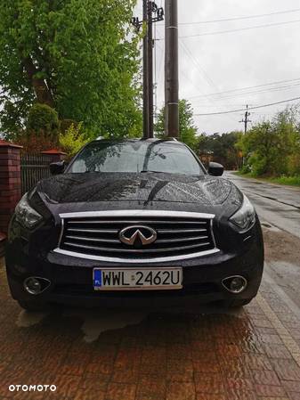 Infiniti Q70 3.0d S Premium - 10