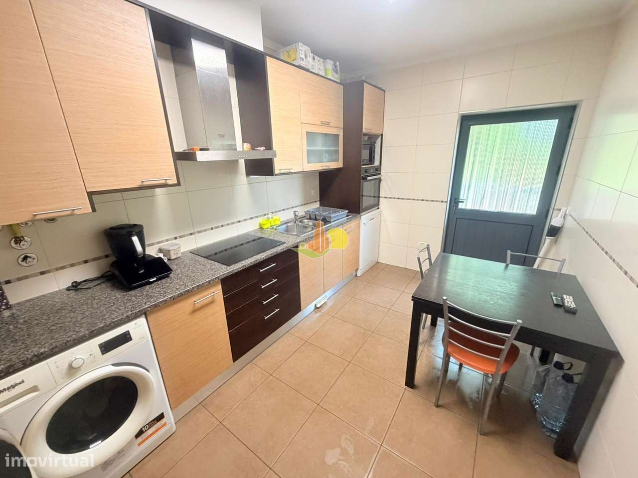 T3 com garagem e terraço-12