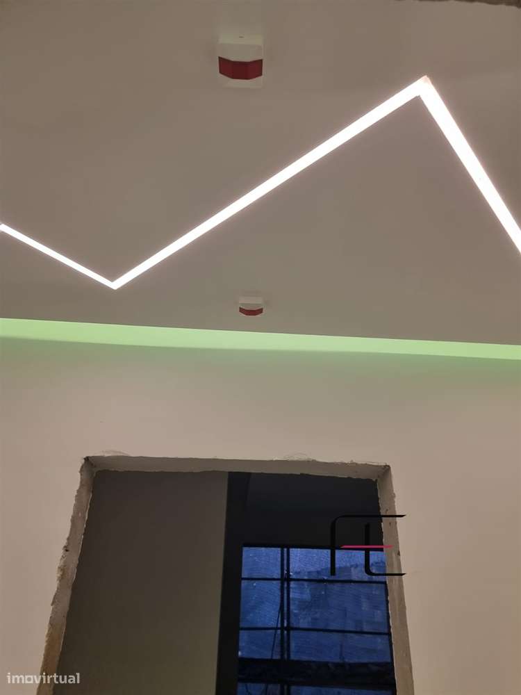 Prédio >=T10 Venda em Faro (Sé e São Pedro),Faro - Grande imagem: 3/9