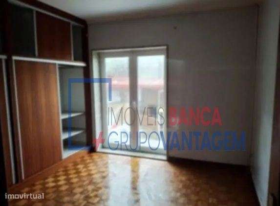 MORADIA T4 - FELGUEIRAS - Grande imagem: 4/11