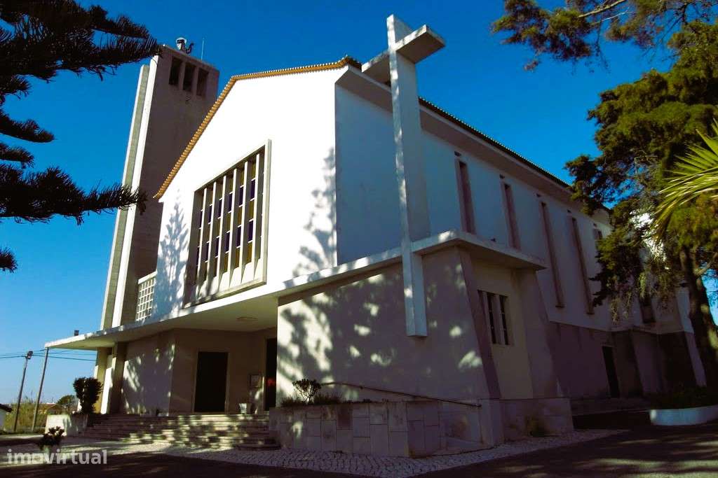 Terreno c/ Armazém c/ Projeto aprovado para construção de moradia!-12