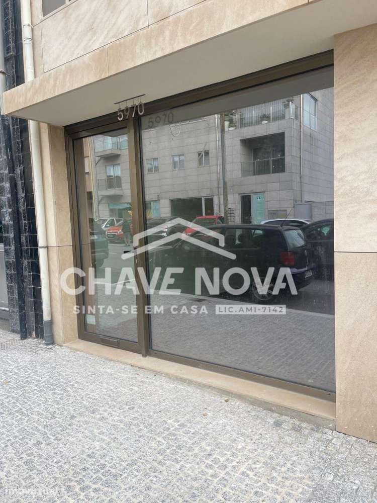 Loja-  São Mamede, Matosinhos - Grande imagem: 3/13