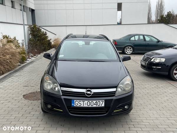 Opel Astra III 1.9 CDTI Cosmo - 2