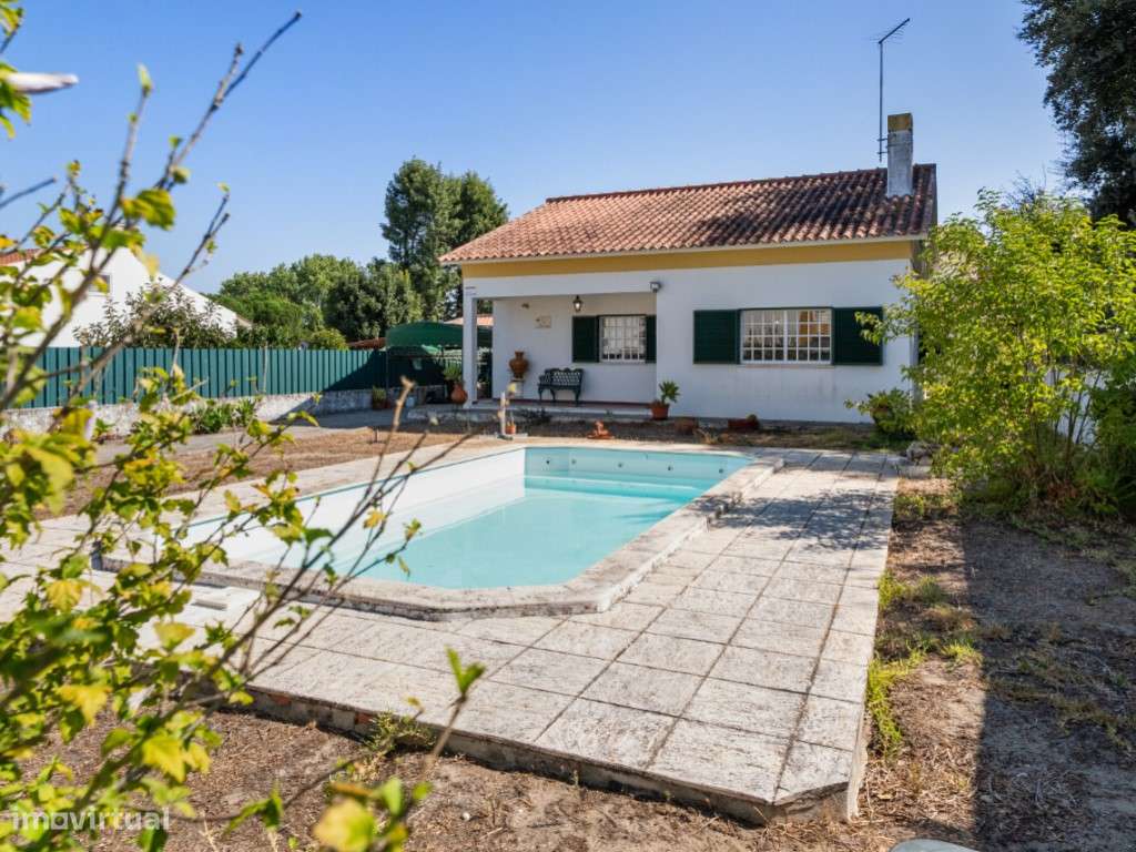 SESIMBRA - ALTO DAS VINHAS - MORADIA ISOLADA, SÓTÃO, ANEXO, PISCINA...-23