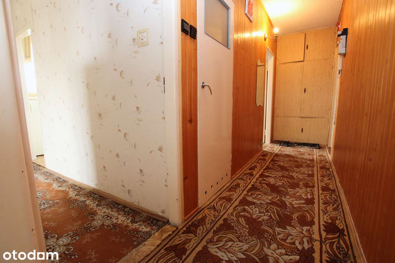 3-pokojowe **mieszkanie do remontu** w centrum miasta ul. Robotnicza-11