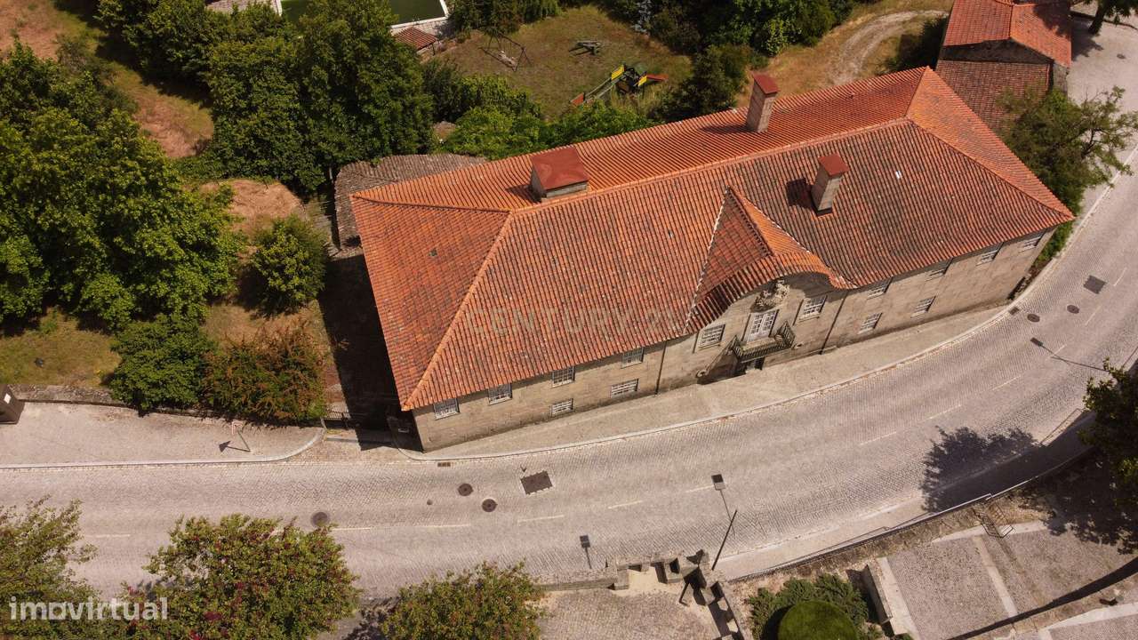 Quintinha com Solar em Aguiar da Beira - Grande imagem: 3/40