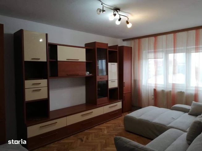 Torontalului, apartament cu trei camere