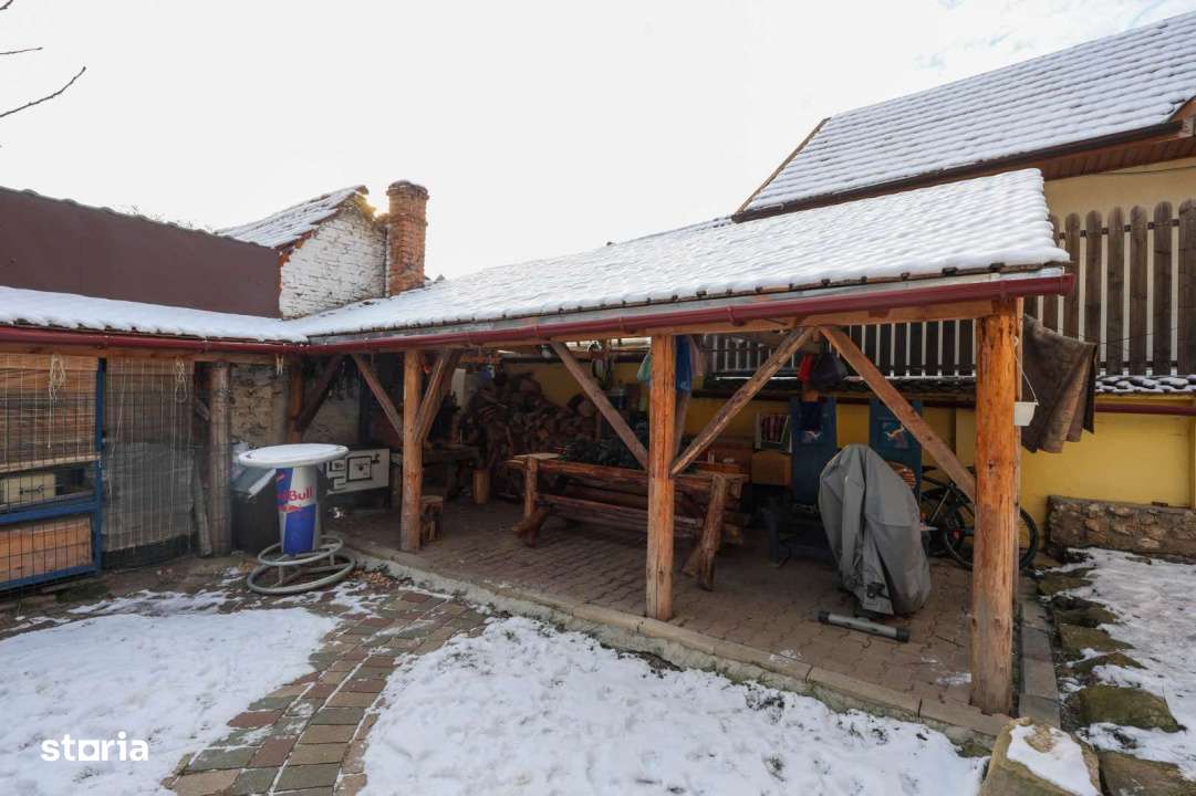 Casa deosebita cu 5 camere in Rasnov-18