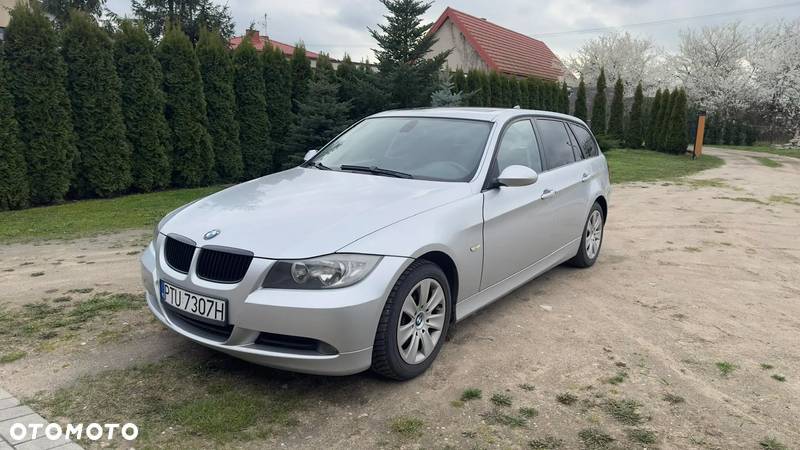 BMW Seria 3 - 1