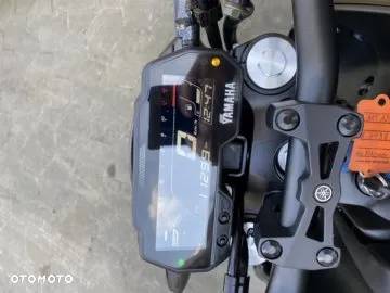 Yamaha MT - 8