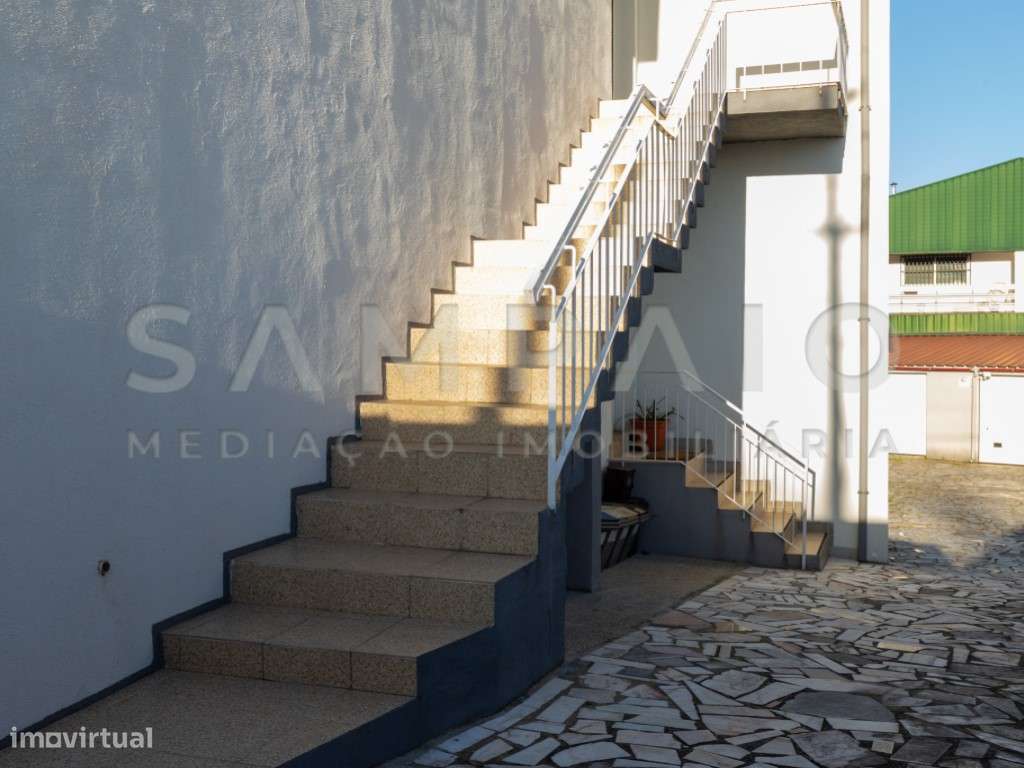 Andar moradia T3 - S. Cosme! - Grande imagem: 5/36