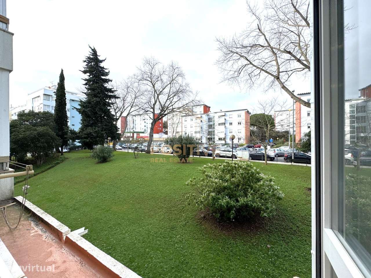 Apartamento T2 c/2 WC's em Oeiras-10
