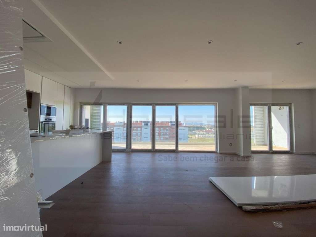 Apartamento T4 Duplex - Grande imagem: 2/51