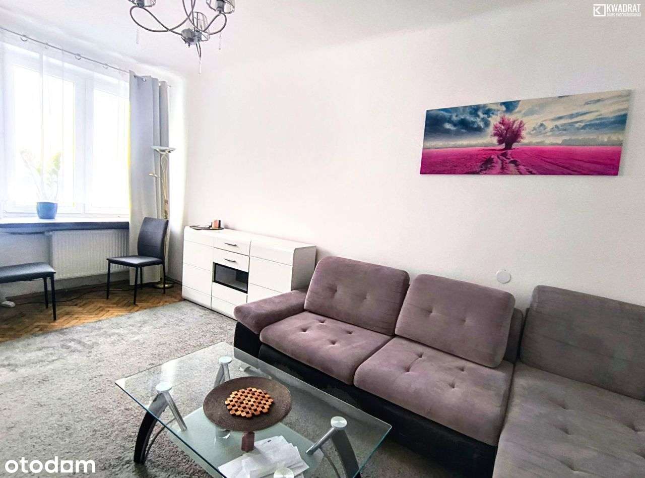 Dwa pokoje 40.50 m2 + balkon super lokalizacja. Śr-0