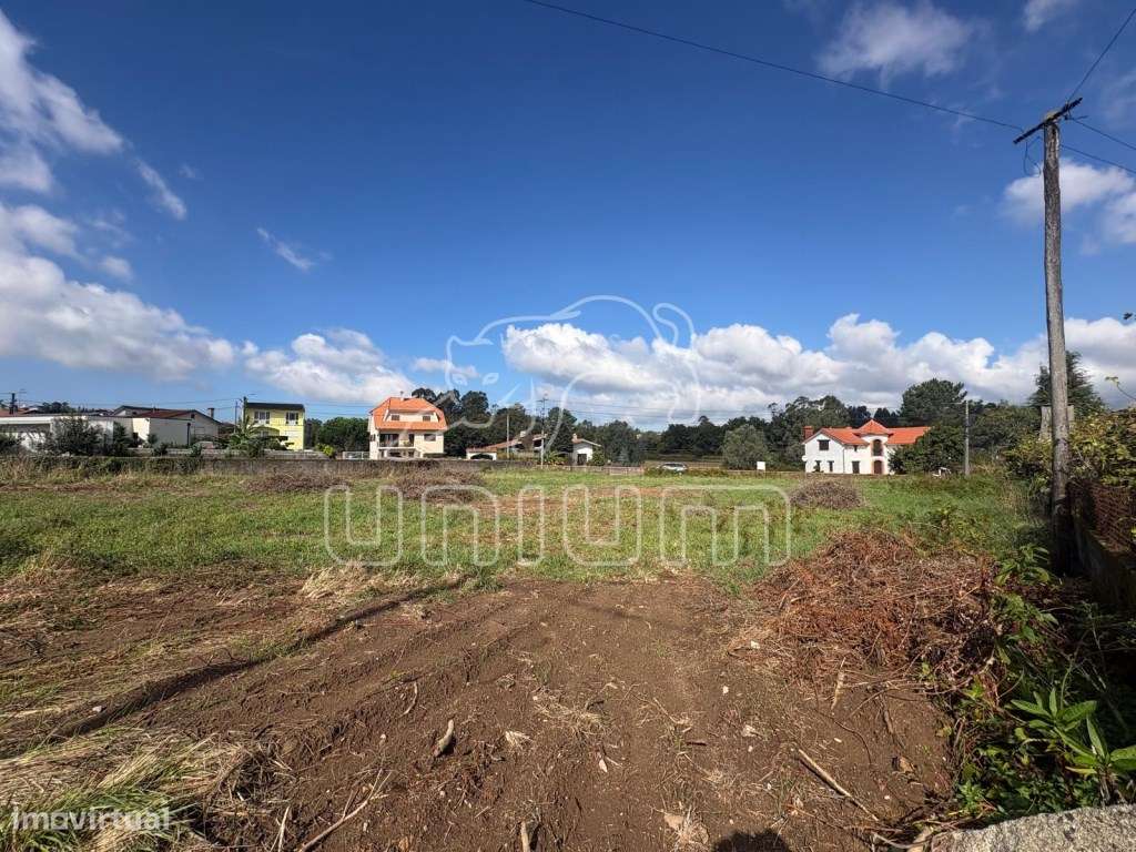 Terreno para construção Forjães-3