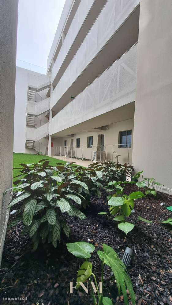 APARTAMENTO T1 PRIMEIRA LINHA DE MAR COM PISCINA NO ROOFTOP-6