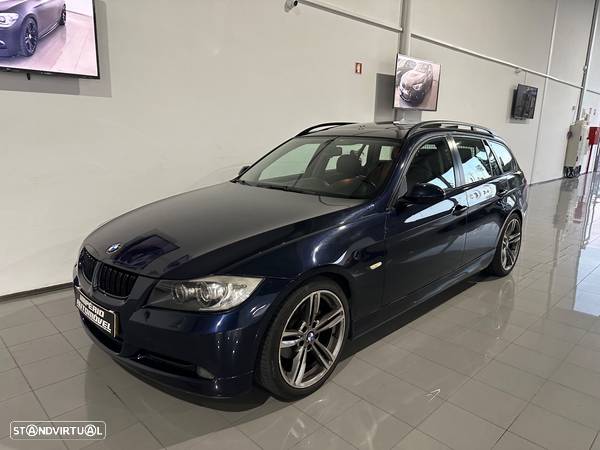 BMW 320 d Touring - 12