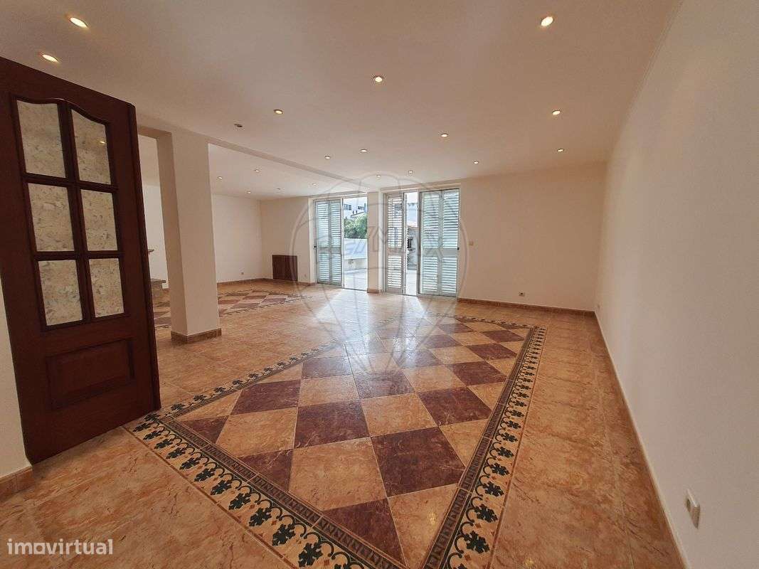 Moradia T4 para venda - Grande imagem: 3/29