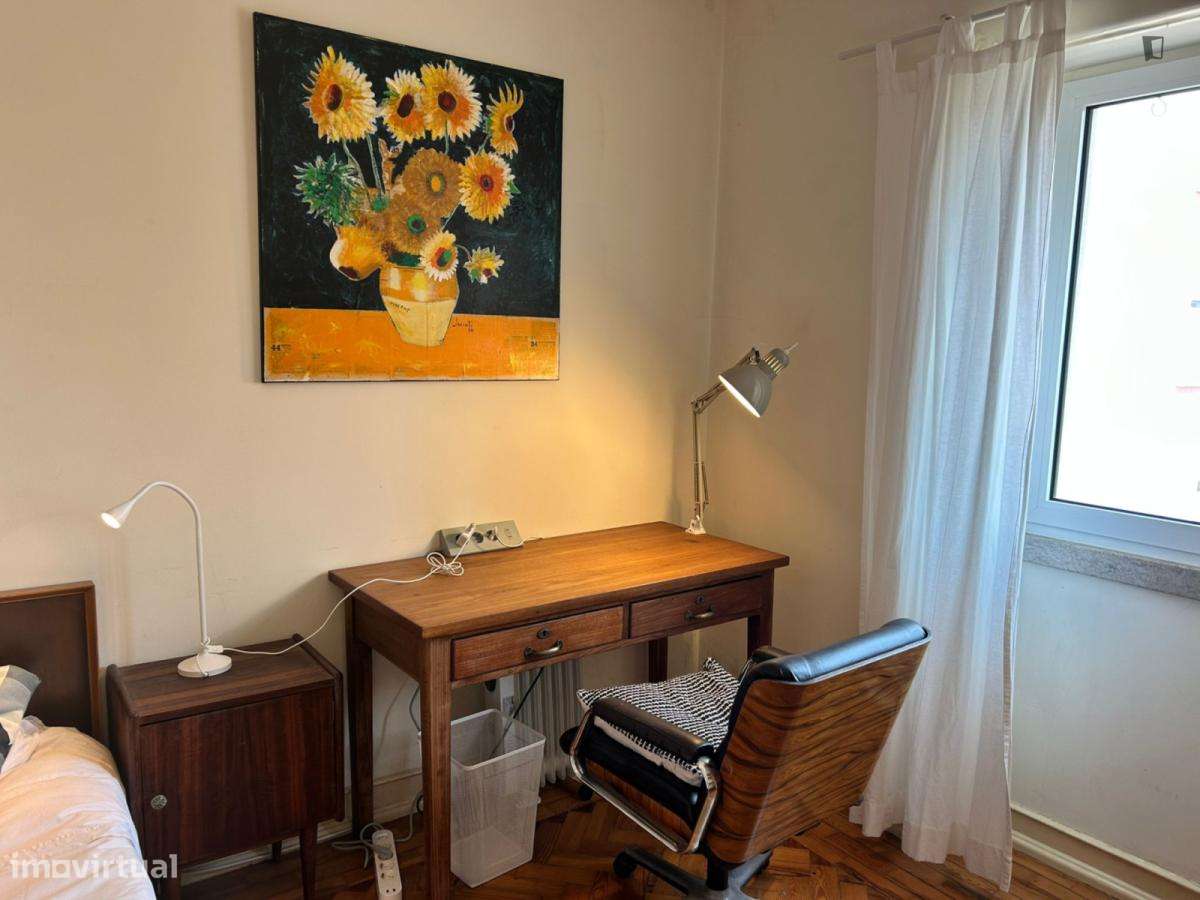 Quarto - localizado em Entrecampos Lisbon - Grande imagem: 5/6
