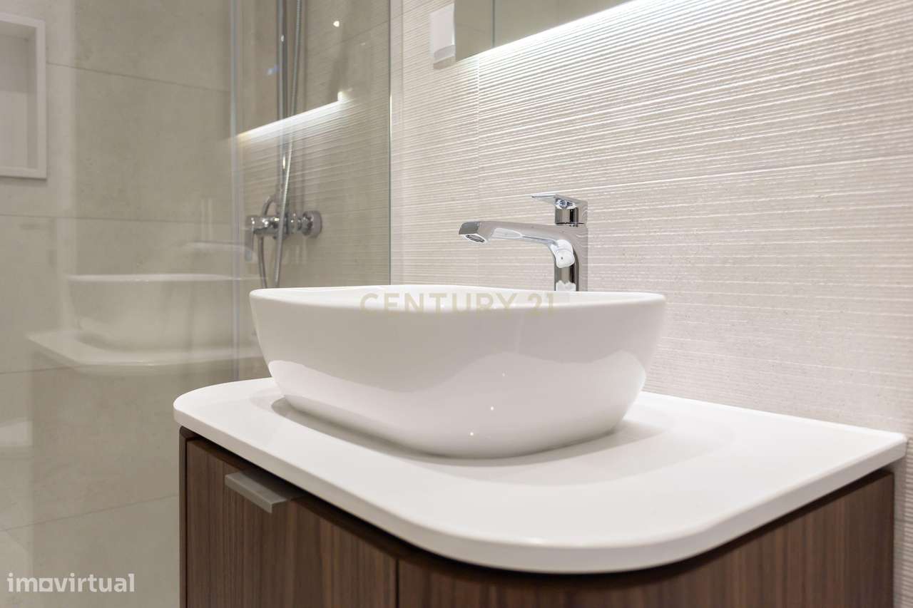 T3 de Luxo | 2.º Andar Direito | Varanda em L | Quinta do Desembargado-21