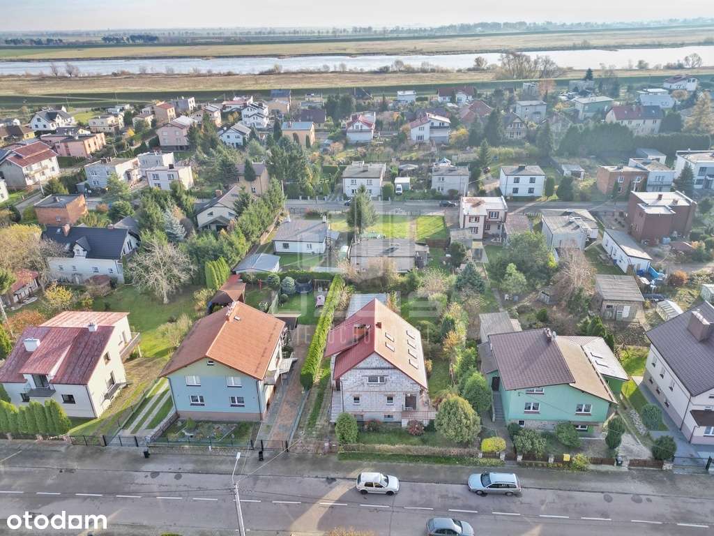 Dom w atrakcyjnej lokalizacji-0