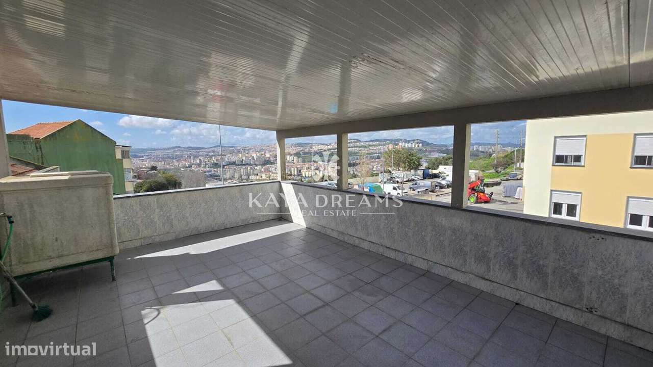 PRÉDIO COMPOSTO POR 4 PISOS EM EXCELENTE ESTADO, CAMARATE, LOURES-20