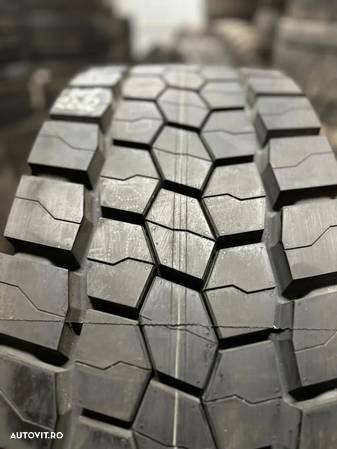 315/80R22.5 Bridgestone Duravis - 3