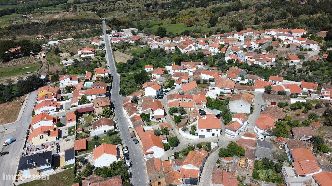 Lote de Terreno - em Cafede - Grande imagem: 5/5