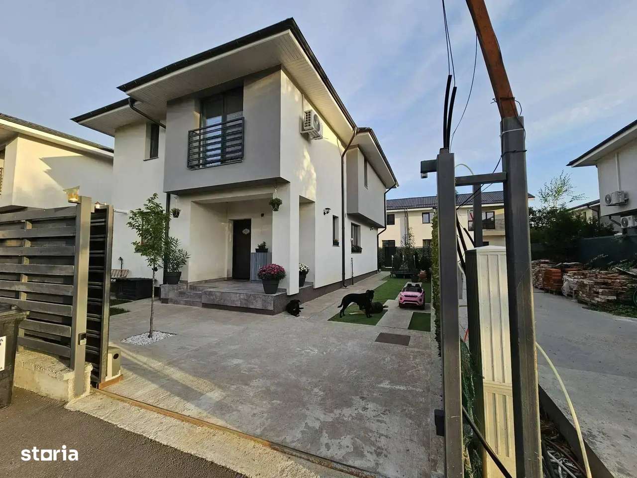 Casa Individuala 5 Camere Otopeni | Langa Aeroport | Mobilata, Utilata - Imagine principală: 4/20