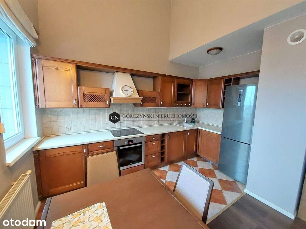 Krzyki, Partynicka/Duże dwupoziomowe z antresolą-3